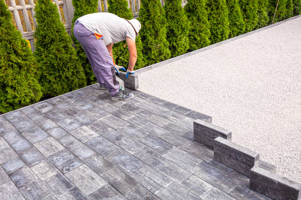 Best Interlocking Driveway Pavers  in Hoisington, KS