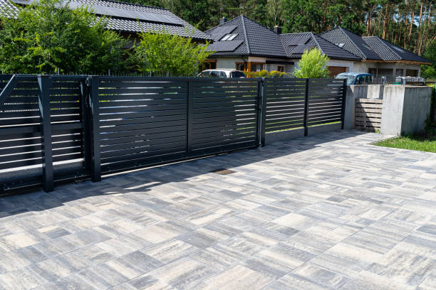 Best Driveway Pavers Installation  in Hoisington, KS
